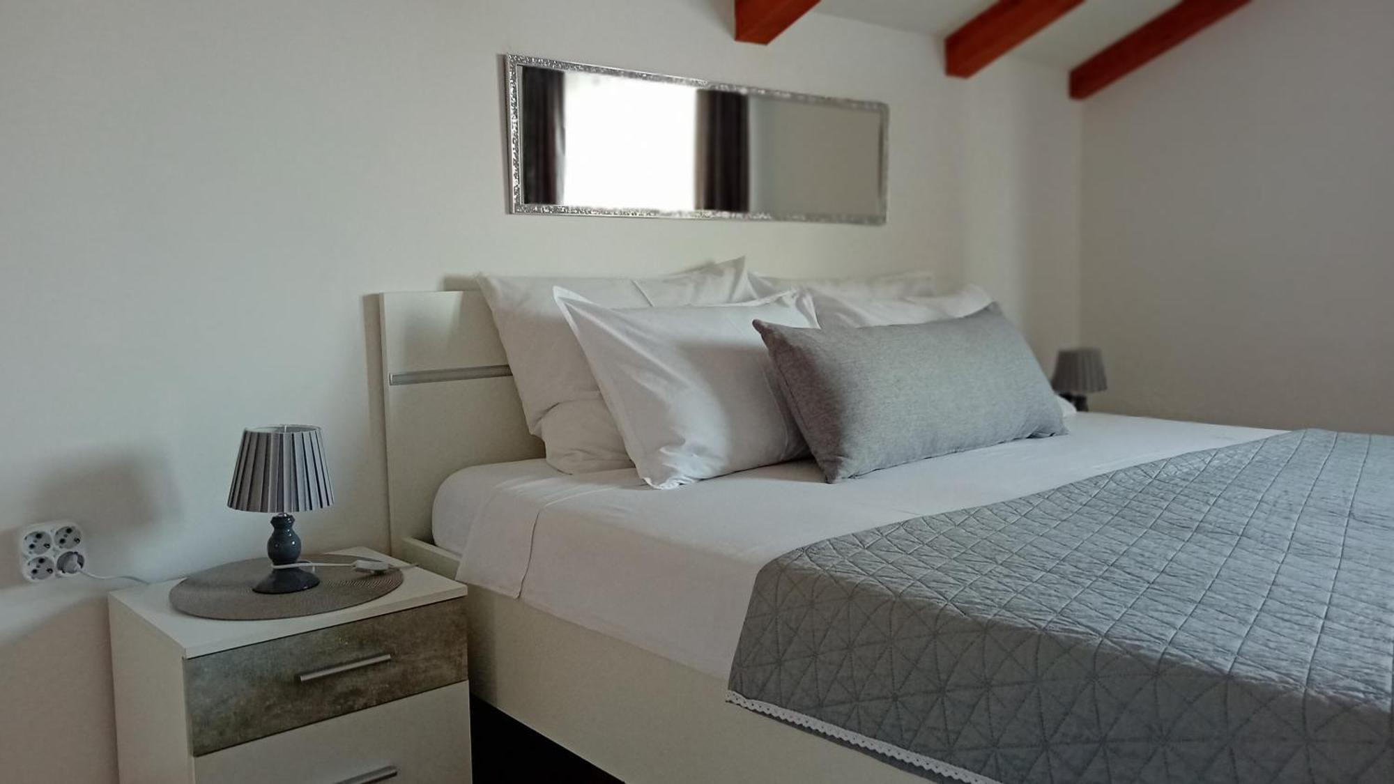 Diana,free Parking Appartement